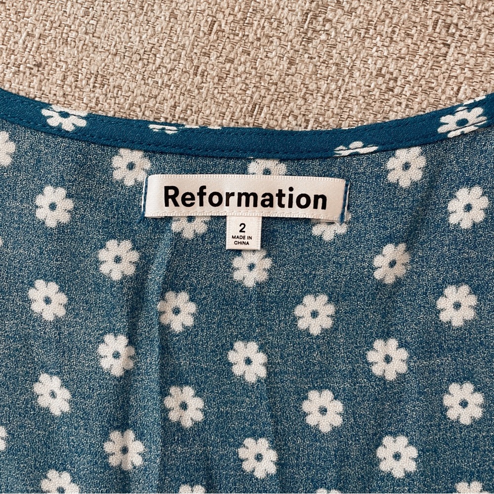 Reformation Rilynn Dress - Picture 4 of 4
